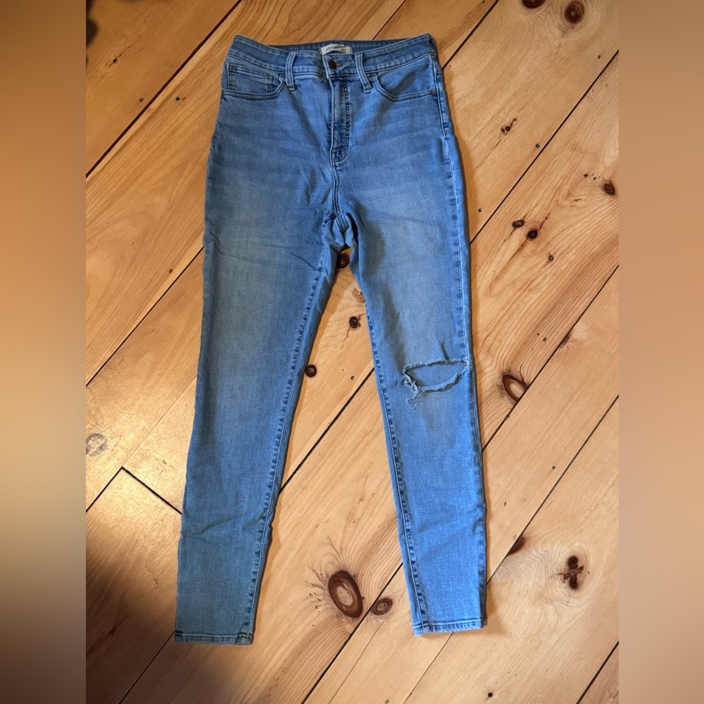Madewell Light Blue Skinny Jeans- Curvy Roadtripper
